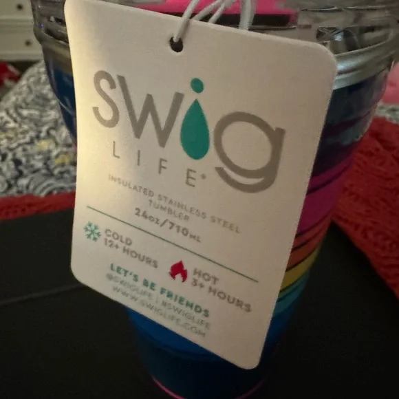 Swig Party Solo Cup 24 Oz - New - Picture 4 of 4